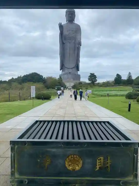 東本願寺本廟 牛久浄苑(牛久大仏)(茨城県)