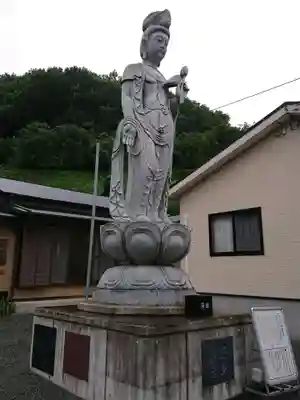 伊勢原 法泉寺の仏像