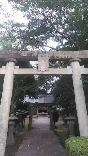 龍神社の鳥居