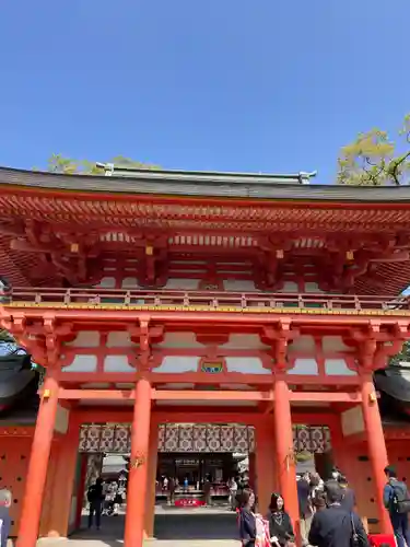 武蔵一宮氷川神社の山門・神門
