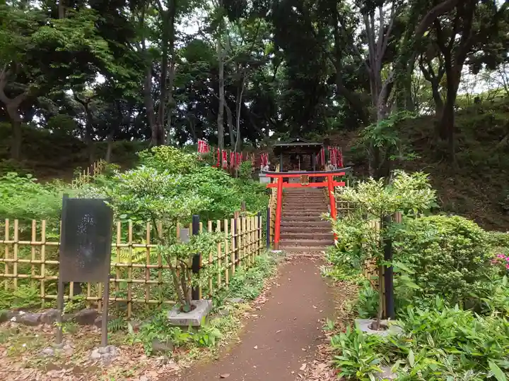 円山随身稲荷大明神のその他建物