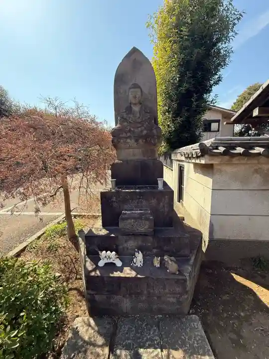 延命院の{uncategorized: "未分類", other: "その他", undefined: "問題あり", building: "その他建物", grave: "お墓", sacred_gate: "鳥居", guardian: "狛犬", statue: "像", buddha: "仏像", history: "歴史", nature: "自然", garden: "庭園", animal: "動物", pagoda: "塔", temizu: "手水舎", mountain_gate: "山門・神門", sanctuary: "本殿・本堂", subordinate: "末社・摂社", art: "芸術", scenery: "景色", jizo: "地蔵", ema: "絵馬", goshuin: "御朱印", omikuji: "おみくじ", items: "授与品その他", amulet: "お守り", goshuincho: "御朱印帳", eats: "食事", festival: "お祭り", votive_dance: "神楽", shichigosan: "七五三参", wedding: "結婚式", experience: "体験その他", initially: "初詣", around: "周辺", anti_infection: "感染症対策"}