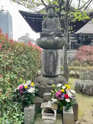 西雲寺の{uncategorized: "未分類", other: "その他", undefined: "問題あり", building: "その他建物", grave: "お墓", sacred_gate: "鳥居", guardian: "狛犬", statue: "像", buddha: "仏像", history: "歴史", nature: "自然", garden: "庭園", animal: "動物", pagoda: "塔", temizu: "手水舎", mountain_gate: "山門・神門", sanctuary: "本殿・本堂", subordinate: "末社・摂社", art: "芸術", scenery: "景色", jizo: "地蔵", ema: "絵馬", goshuin: "御朱印", omikuji: "おみくじ", items: "授与品その他", amulet: "お守り", goshuincho: "御朱印帳", eats: "食事", festival: "お祭り", votive_dance: "神楽", shichigosan: "七五三参", wedding: "結婚式", experience: "体験その他", initially: "初詣", around: "周辺", anti_infection: "感染症対策"}