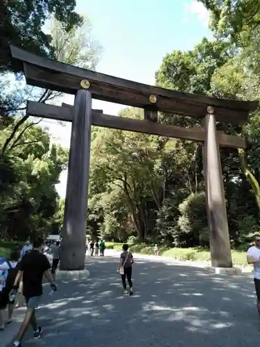 明治神宮の鳥居