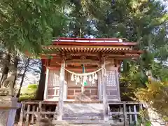 稲荷神社の本殿