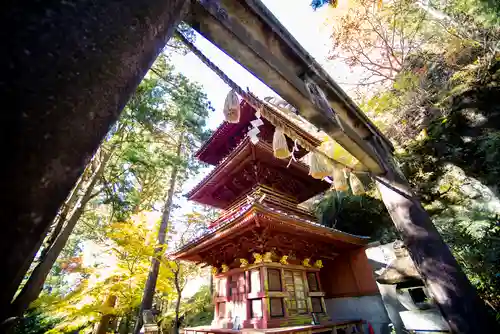 榛名神社の塔