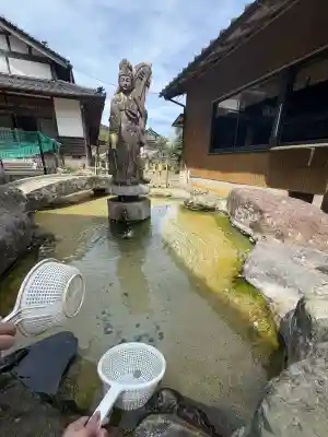 羅漢寺の{uncategorized: "未分類", other: "その他", undefined: "問題あり", building: "その他建物", grave: "お墓", sacred_gate: "鳥居", guardian: "狛犬", statue: "像", buddha: "仏像", history: "歴史", nature: "自然", garden: "庭園", animal: "動物", pagoda: "塔", temizu: "手水舎", mountain_gate: "山門・神門", sanctuary: "本殿・本堂", subordinate: "末社・摂社", art: "芸術", scenery: "景色", jizo: "地蔵", ema: "絵馬", goshuin: "御朱印", omikuji: "おみくじ", items: "授与品その他", amulet: "お守り", goshuincho: "御朱印帳", eats: "食事", festival: "お祭り", votive_dance: "神楽", shichigosan: "七五三参", wedding: "結婚式", experience: "体験その他", initially: "初詣", around: "周辺", anti_infection: "感染症対策"}
