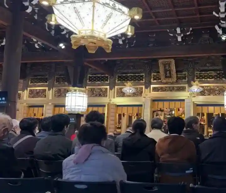 本願寺(西本願寺)の{uncategorized: "未分類", other: "その他", undefined: "問題あり", building: "その他建物", grave: "お墓", sacred_gate: "鳥居", guardian: "狛犬", statue: "像", buddha: "仏像", history: "歴史", nature: "自然", garden: "庭園", animal: "動物", pagoda: "塔", temizu: "手水舎", mountain_gate: "山門・神門", sanctuary: "本殿・本堂", subordinate: "末社・摂社", art: "芸術", scenery: "景色", jizo: "地蔵", ema: "絵馬", goshuin: "御朱印", omikuji: "おみくじ", items: "授与品その他", amulet: "お守り", goshuincho: "御朱印帳", eats: "食事", festival: "お祭り", votive_dance: "神楽", shichigosan: "七五三参", wedding: "結婚式", experience: "体験その他", initially: "初詣", around: "周辺", anti_infection: "感染症対策"}