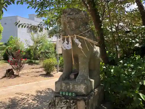 鴨島八幡神社の狛犬