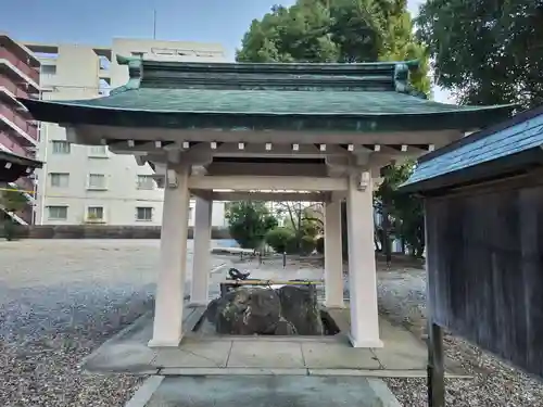 尾陽神社の手水舎
