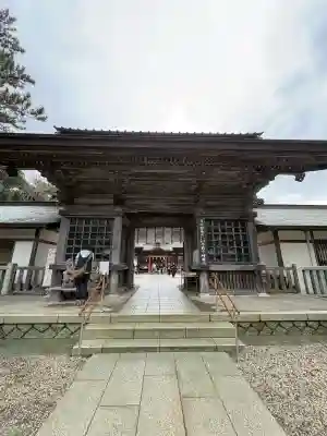 大洗磯前神社の{uncategorized: "未分類", other: "その他", undefined: "問題あり", building: "その他建物", grave: "お墓", sacred_gate: "鳥居", guardian: "狛犬", statue: "像", buddha: "仏像", history: "歴史", nature: "自然", garden: "庭園", animal: "動物", pagoda: "塔", temizu: "手水舎", mountain_gate: "山門・神門", sanctuary: "本殿・本堂", subordinate: "末社・摂社", art: "芸術", scenery: "景色", jizo: "地蔵", ema: "絵馬", goshuin: "御朱印", omikuji: "おみくじ", items: "授与品その他", amulet: "お守り", goshuincho: "御朱印帳", eats: "食事", festival: "お祭り", votive_dance: "神楽", shichigosan: "七五三参", wedding: "結婚式", experience: "体験その他", initially: "初詣", around: "周辺", anti_infection: "感染症対策"}