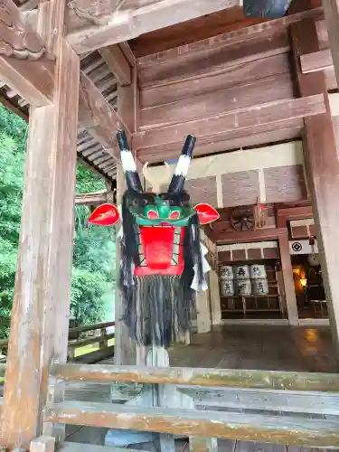 和霊神社の建物その他