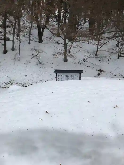 下山神社の建物その他