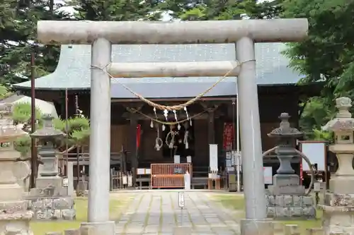 三春大神宮の鳥居