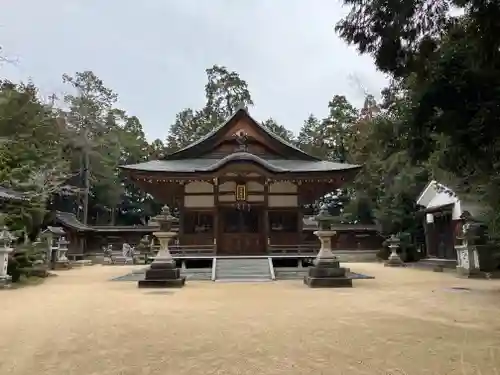 勝手神社の本殿