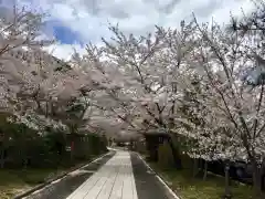 高麗神社の建物その他