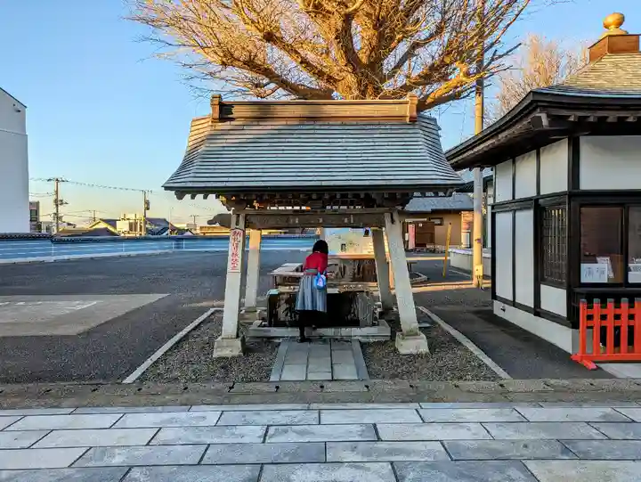 飯沼山 圓福寺の手水舎