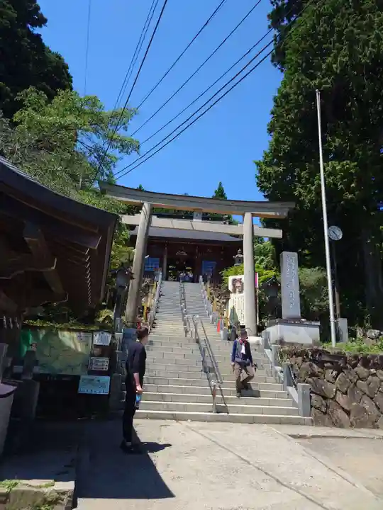 武蔵御嶽神社(東京都)