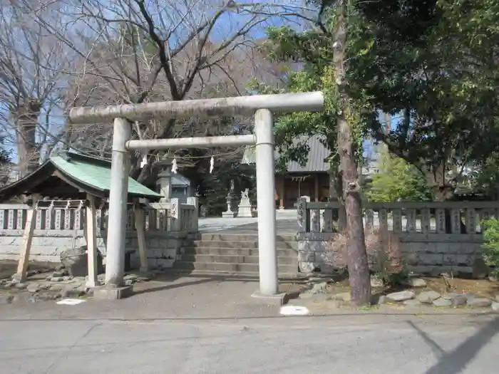 津島神社の鳥居