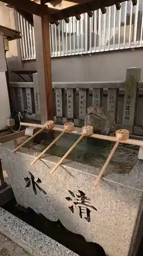 岐阜信長神社（橿森神社境内摂社）の手水