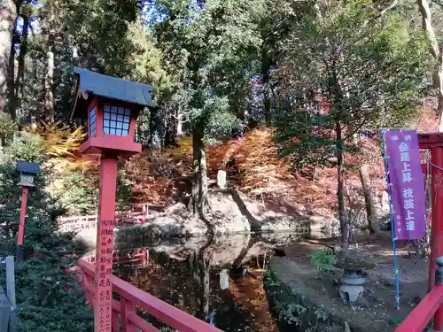 間々田八幡宮の庭園