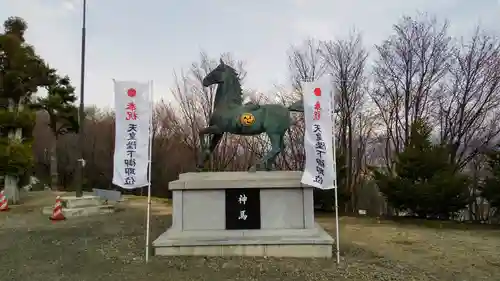 中富良野神社の狛犬