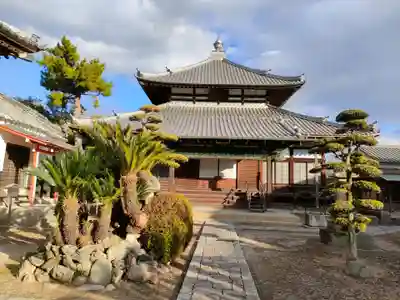 円成寺の本殿・本堂