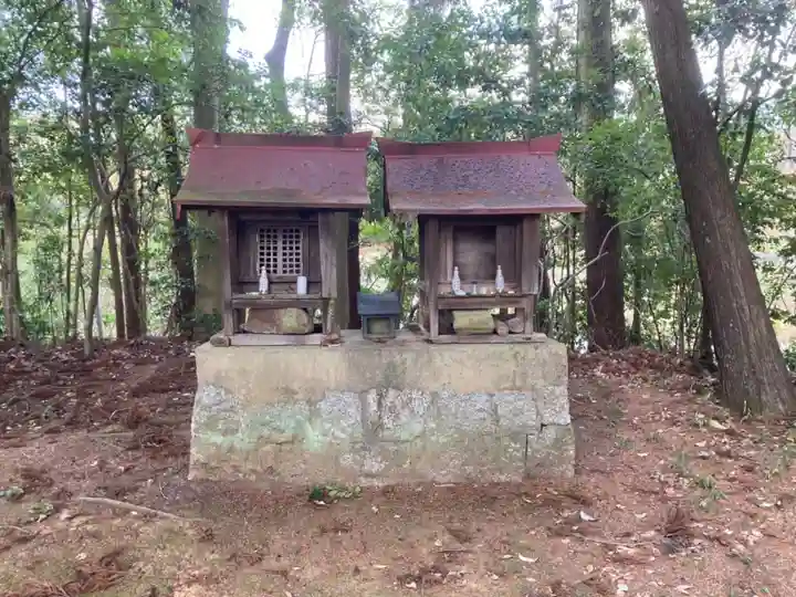 山神社の末社・摂社