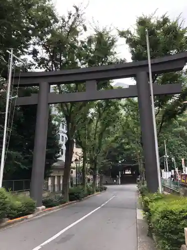 金王八幡宮の鳥居