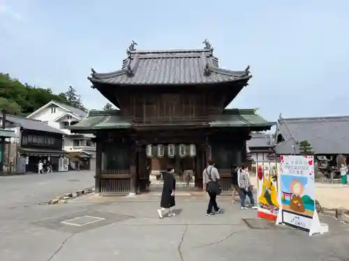 大願寺の山門