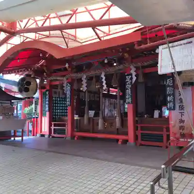 足の神様 服部天神宮の本殿・本堂