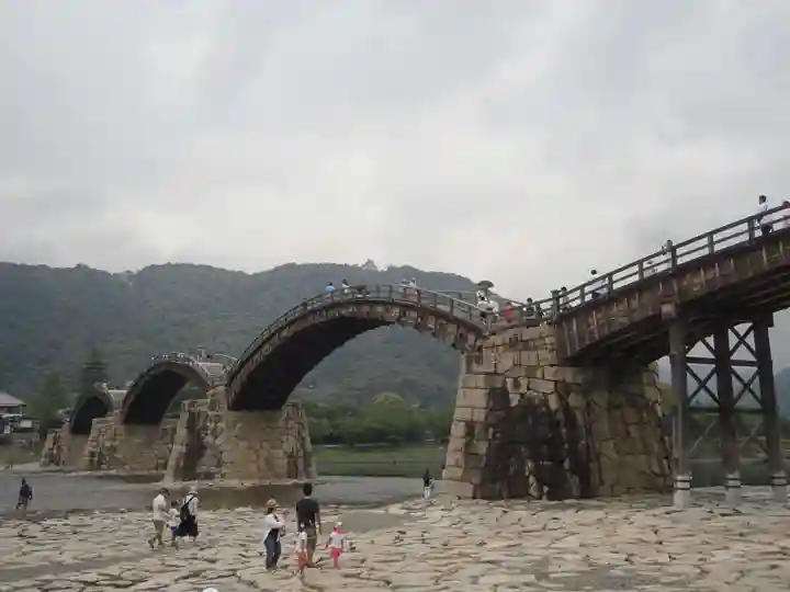 吉香神社の周辺
