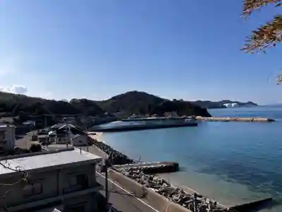 西浦荒神社の周辺