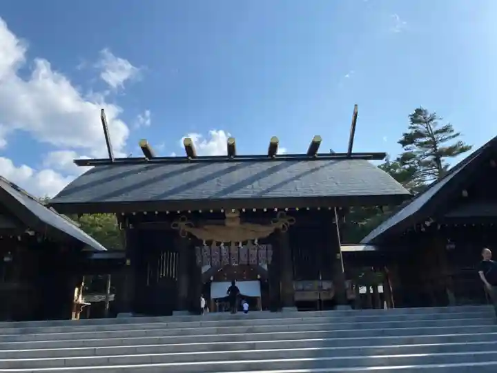 北海道神宮の山門・神門