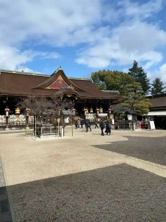 北野天満宮の{uncategorized: "未分類", other: "その他", undefined: "問題あり", building: "その他建物", grave: "お墓", sacred_gate: "鳥居", guardian: "狛犬", statue: "像", buddha: "仏像", history: "歴史", nature: "自然", garden: "庭園", animal: "動物", pagoda: "塔", temizu: "手水舎", mountain_gate: "山門・神門", sanctuary: "本殿・本堂", subordinate: "末社・摂社", art: "芸術", scenery: "景色", jizo: "地蔵", ema: "絵馬", goshuin: "御朱印", omikuji: "おみくじ", items: "授与品その他", amulet: "お守り", goshuincho: "御朱印帳", eats: "食事", festival: "お祭り", votive_dance: "神楽", shichigosan: "七五三参", wedding: "結婚式", experience: "体験その他", initially: "初詣", around: "周辺", anti_infection: "感染症対策"}