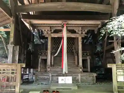 岩戸落葉神社の本殿・本堂