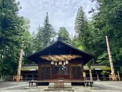 諏訪大社下社春宮(長野県)