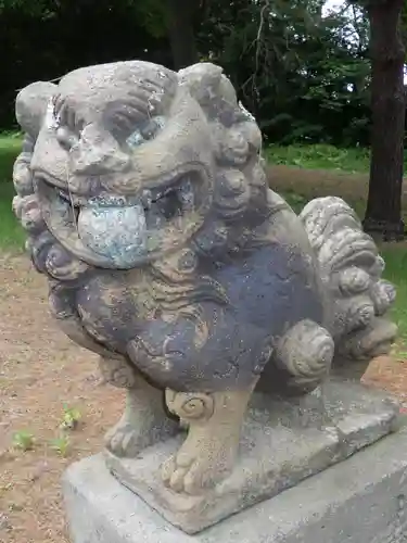 芭露神社の狛犬