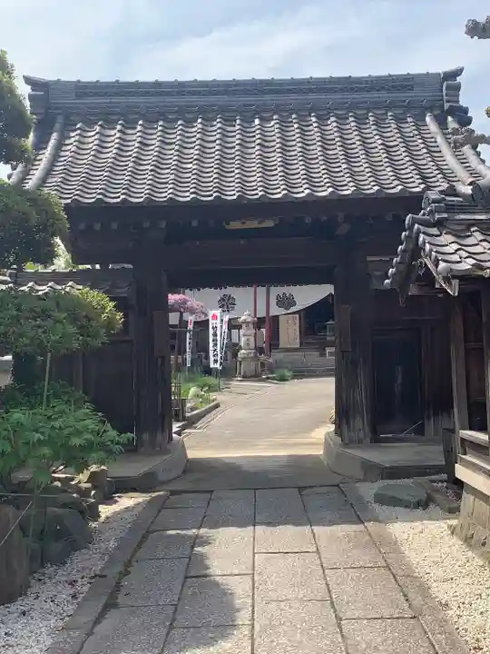 本覚寺の山門・神門