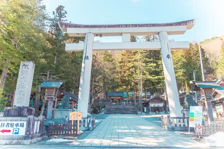 諏訪大社(長野県)