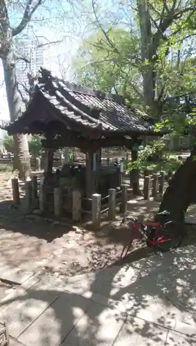 諏方神社の手水舎