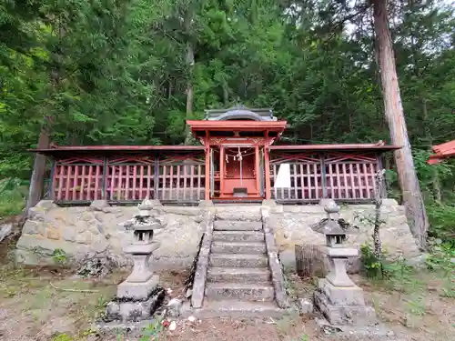 黒戸奈神社の本殿