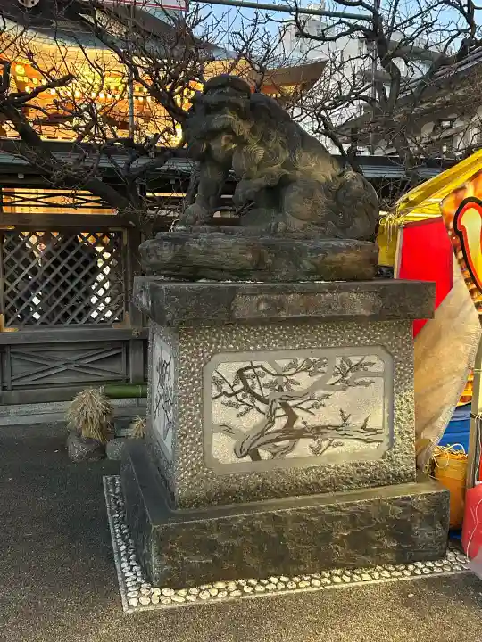 湯島天満宮の{uncategorized: "未分類", other: "その他", undefined: "問題あり", building: "その他建物", grave: "お墓", sacred_gate: "鳥居", guardian: "狛犬", statue: "像", buddha: "仏像", history: "歴史", nature: "自然", garden: "庭園", animal: "動物", pagoda: "塔", temizu: "手水舎", mountain_gate: "山門・神門", sanctuary: "本殿・本堂", subordinate: "末社・摂社", art: "芸術", scenery: "景色", jizo: "地蔵", ema: "絵馬", goshuin: "御朱印", omikuji: "おみくじ", items: "授与品その他", amulet: "お守り", goshuincho: "御朱印帳", eats: "食事", festival: "お祭り", votive_dance: "神楽", shichigosan: "七五三参", wedding: "結婚式", experience: "体験その他", initially: "初詣", around: "周辺", anti_infection: "感染症対策"}