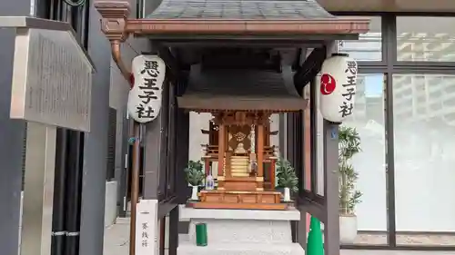 悪王子神社の本殿・本堂