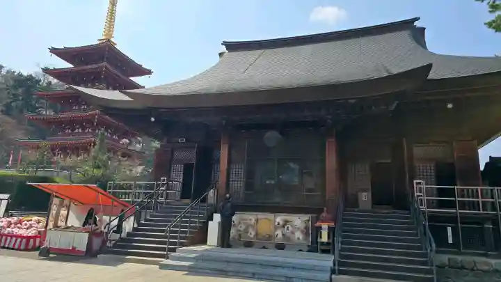 高幡不動尊 金剛寺の{uncategorized: "未分類", other: "その他", undefined: "問題あり", building: "その他建物", grave: "お墓", sacred_gate: "鳥居", guardian: "狛犬", statue: "像", buddha: "仏像", history: "歴史", nature: "自然", garden: "庭園", animal: "動物", pagoda: "塔", temizu: "手水舎", mountain_gate: "山門・神門", sanctuary: "本殿・本堂", subordinate: "末社・摂社", art: "芸術", scenery: "景色", jizo: "地蔵", ema: "絵馬", goshuin: "御朱印", omikuji: "おみくじ", items: "授与品その他", amulet: "お守り", goshuincho: "御朱印帳", eats: "食事", festival: "お祭り", votive_dance: "神楽", shichigosan: "七五三参", wedding: "結婚式", experience: "体験その他", initially: "初詣", around: "周辺", anti_infection: "感染症対策"}