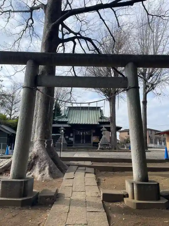 春日神社の{uncategorized: "未分類", other: "その他", undefined: "問題あり", building: "その他建物", grave: "お墓", sacred_gate: "鳥居", guardian: "狛犬", statue: "像", buddha: "仏像", history: "歴史", nature: "自然", garden: "庭園", animal: "動物", pagoda: "塔", temizu: "手水舎", mountain_gate: "山門・神門", sanctuary: "本殿・本堂", subordinate: "末社・摂社", art: "芸術", scenery: "景色", jizo: "地蔵", ema: "絵馬", goshuin: "御朱印", omikuji: "おみくじ", items: "授与品その他", amulet: "お守り", goshuincho: "御朱印帳", eats: "食事", festival: "お祭り", votive_dance: "神楽", shichigosan: "七五三参", wedding: "結婚式", experience: "体験その他", initially: "初詣", around: "周辺", anti_infection: "感染症対策"}