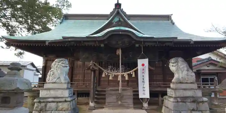 大桑神社の本殿・本堂
