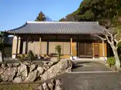 慈眼寺の本殿