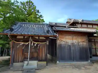 岩岡神社の末社・摂社
