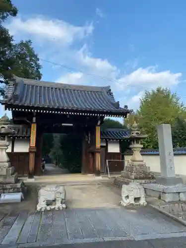 吉祥寺の山門